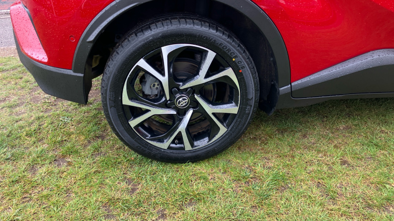 Toyota C-HR 1.8 Hybrid Design 5dr CVT Hybrid Hatchback